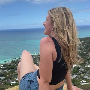 Meet your Posher, Megan